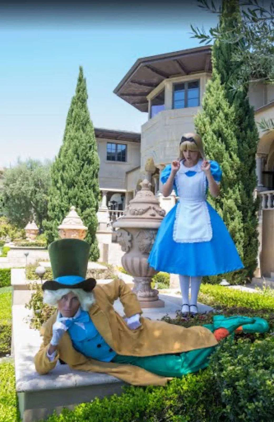 Mad Scientist – Wonderland party character in Orange County