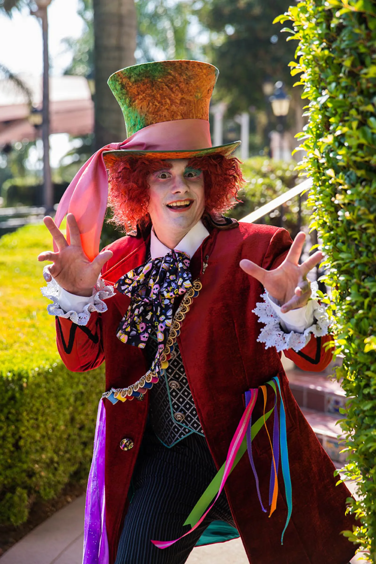 Mad Scientist – Looking Glass party character in Orange County